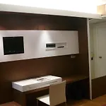Angeles Hotel 3*
