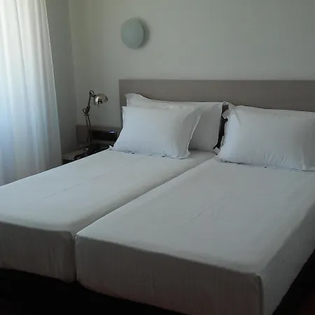 Hotell Angeles 3*