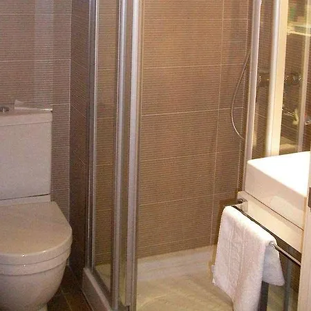 Hotell Angeles 3*