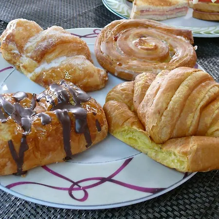 Angeles Hotell 3*