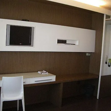 Hotell Angeles 3*