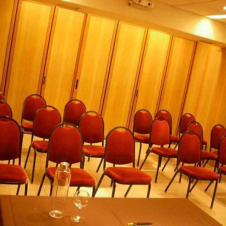 Hotell Angeles 3*