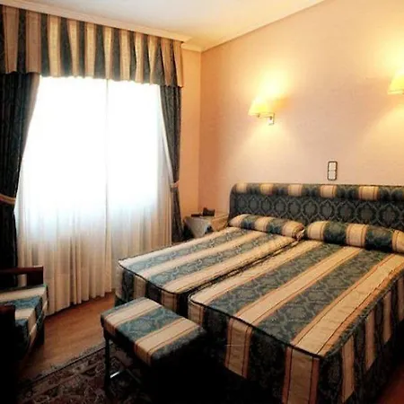 Hotell Angeles Guarnizo