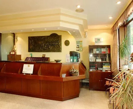 Hotell Angeles 3*