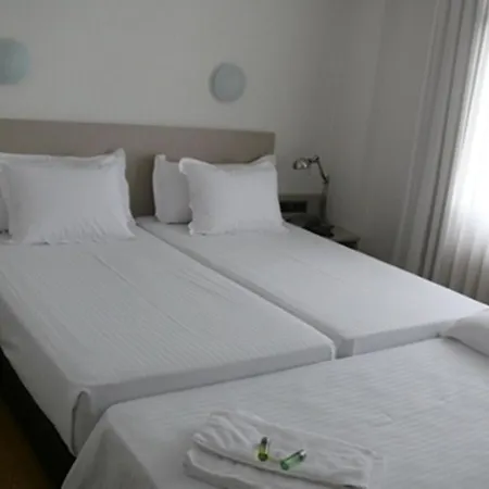 Angeles Hotel Guarnizo